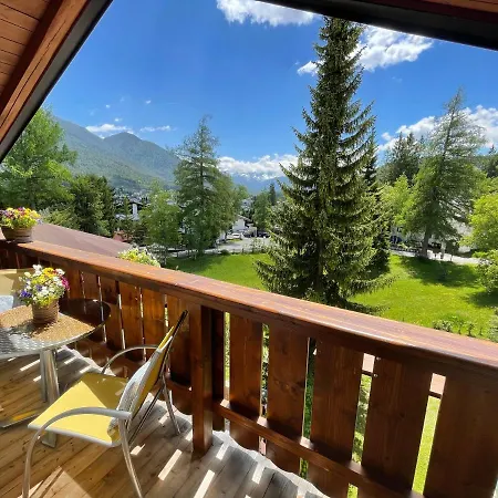 Charlotte Am Geigenbuehel -apartments 3*