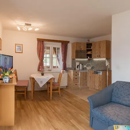 Charlotte Am Geigenbuehel -apartments Seefeld in Tirol