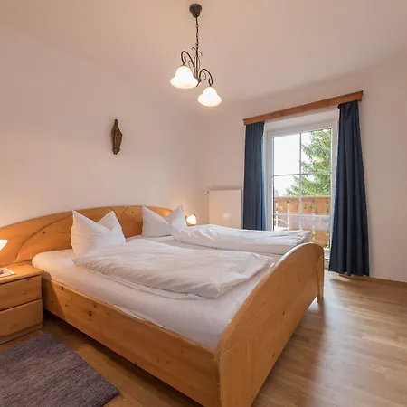 Apart-hotel Charlotte Am Geigenbuehel -apartments