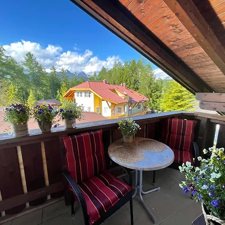 Charlotte Am Geigenbuehel -apartments Апарт-отель