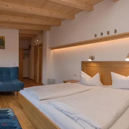 Апарт-отель Charlotte Am Geigenbuehel -apartments 3*