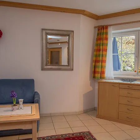Charlotte Am Geigenbuehel -apartments Apart Otel 3*