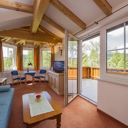 Charlotte Am Geigenbuehel -apartments 3* 제펠드 인 티롤