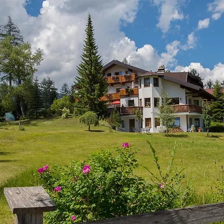 Charlotte Am Geigenbuehel -apartments 아파트호텔 3*