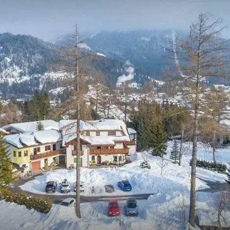 Апарт-отель Charlotte Am Geigenbuehel -apartments 3*