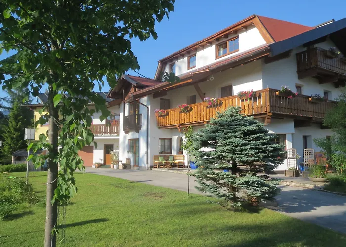 Апарт-отель Charlotte Am Geigenbuehel -apartments 3*