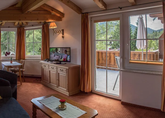 Charlotte Am Geigenbuehel -apartments Apart-hotel