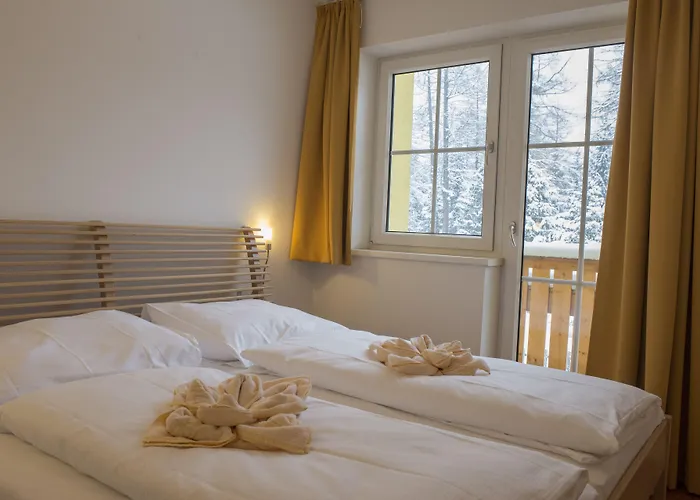 Charlotte Am Geigenbuehel -apartments Апарт-отель 3*