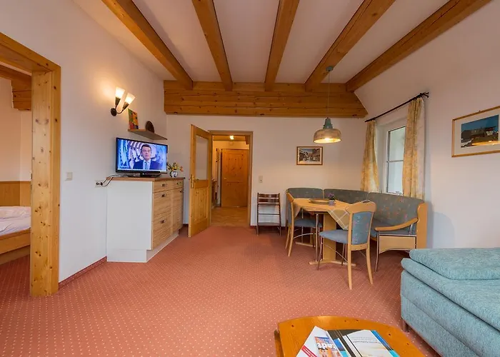 Charlotte Am Geigenbuehel -apartments Seefeld in Tirol