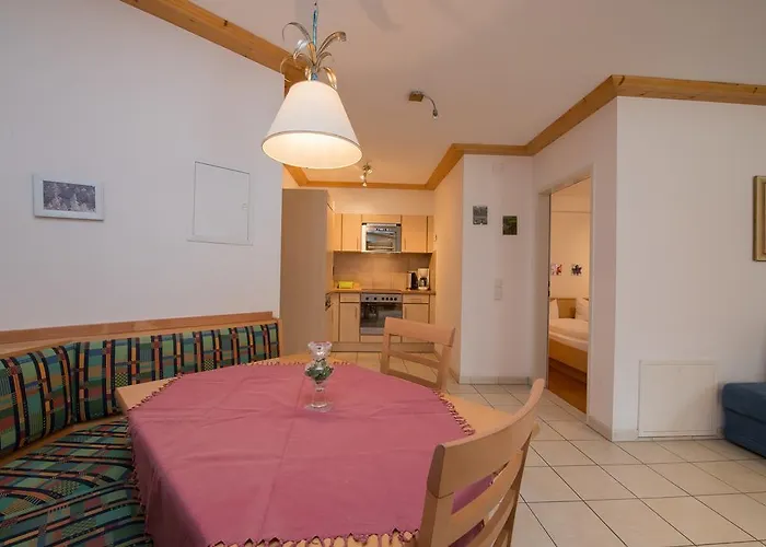 Appart hôtel Charlotte Am Geigenbuehel -apartments Seefeld in Tirol