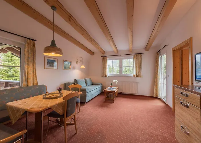 Apart-hotel Charlotte Am Geigenbuehel -apartments Seefeld in Tirol