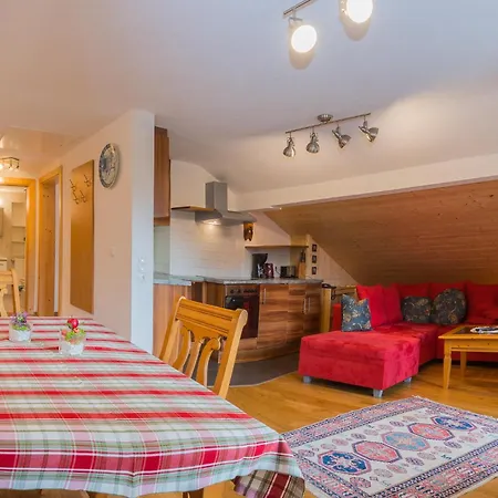 Charlotte Am Geigenbuehel -apartments 3* Seefeld in Tirol