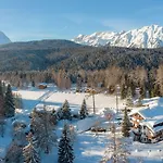 Charlotte Am Geigenbuehel -apartments Hotel apartamentowy 3*