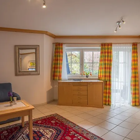 公寓式酒店 Charlotte Am Geigenbuehel -apartments