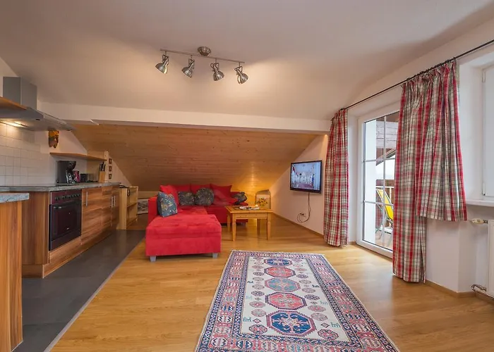 Lägenhetshotell Charlotte Am Geigenbuehel -apartments 3*